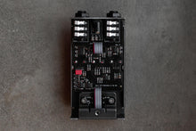 Load image into Gallery viewer, 3leaf Audio Doom 2