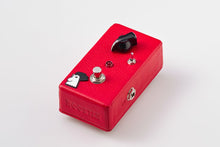 Load image into Gallery viewer, JAM Pedals Rooster LTD Treble Booster
