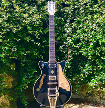 Load image into Gallery viewer, Duesenberg Alliance Joe Walsh Black
